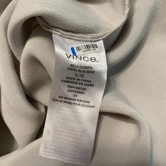Vince Mock Neck 100% Silk Blouse Sz L - Picture 6 of 9